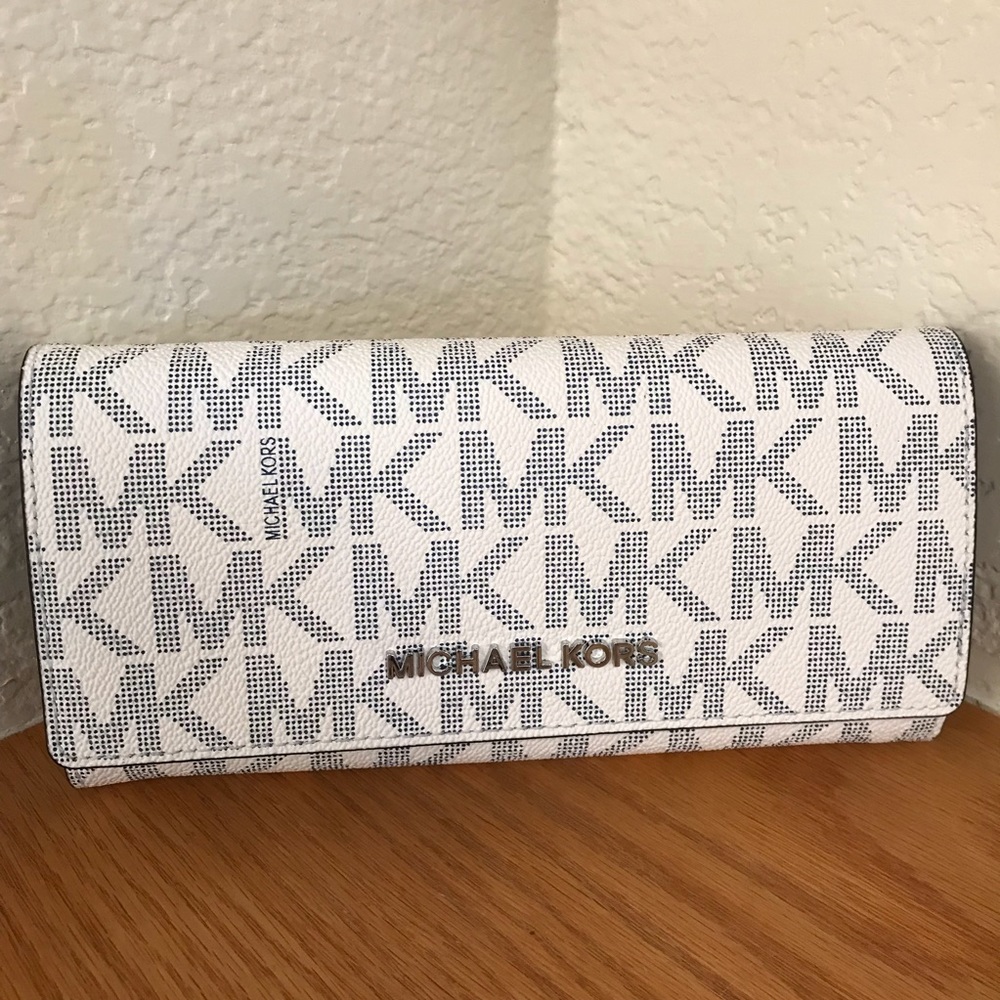 Michael Kors Jet set travel Carryall wallet navy - Picture 7 of 8